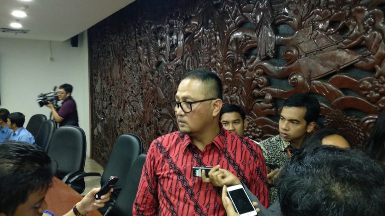 Kominfo: WhatsApp dkk Harus Taat Aturan di Indonesia