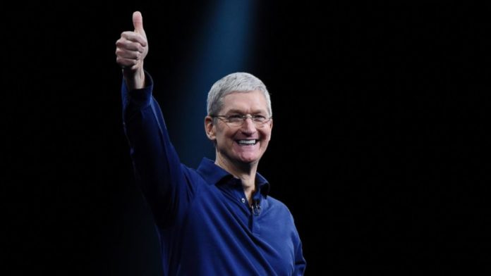 Tim Cook Happy Gaji bos Apple