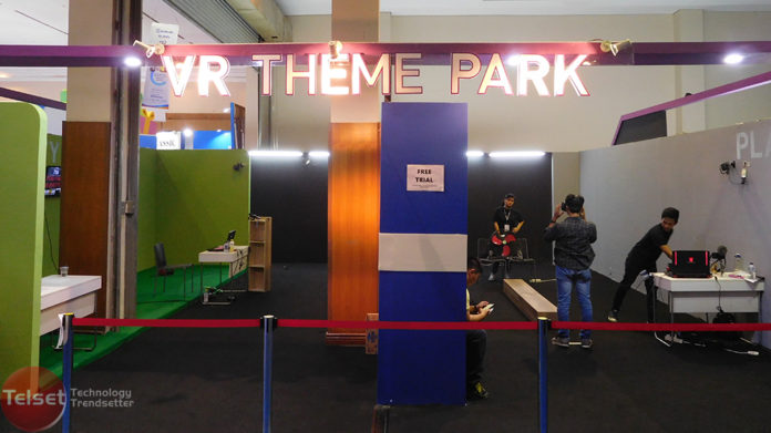 VR Theme Park di Indocomtech (telset.id | nur chandra)