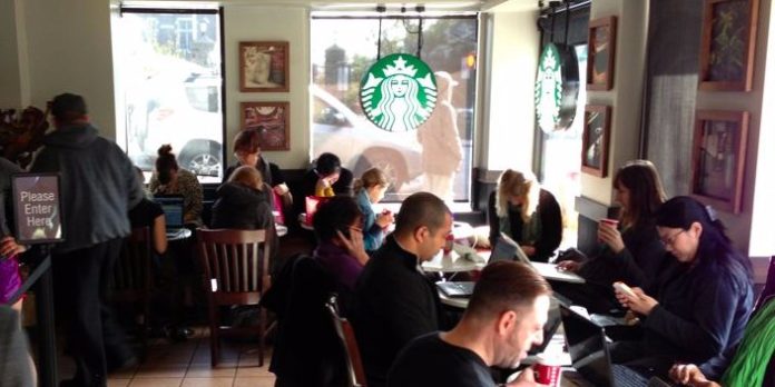 offering-free-wi-fi-leads-to-an-unexpected-consequence-at-starbucks Wi-Fi Starbucks