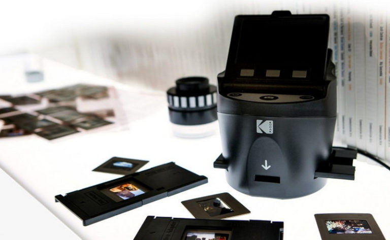 Kodak Scanza Sulap Foto Negatif jadi Foto Digital