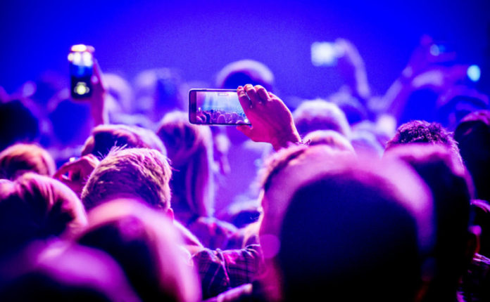 Konser musik smartphone