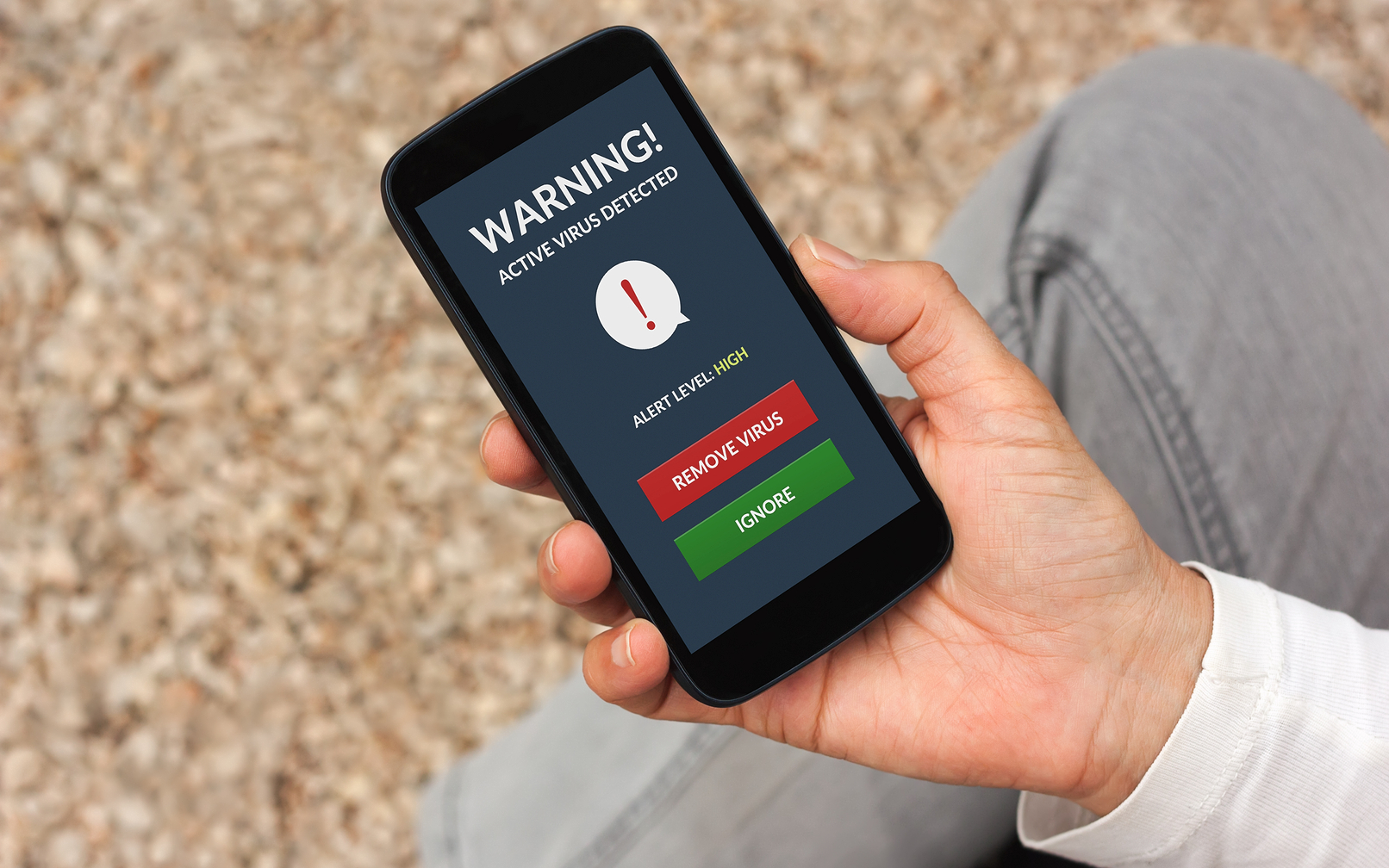 Unexpected-Ways-Your-Smartphone-Could-Develop-A-Virus.jpg