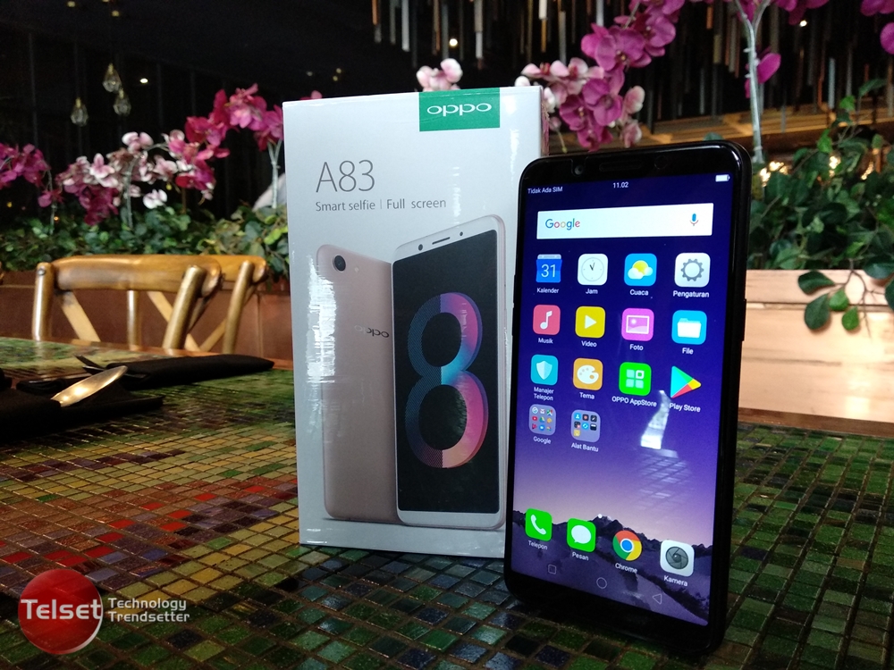 Oppo A83-9 Hands-on Oppo A83