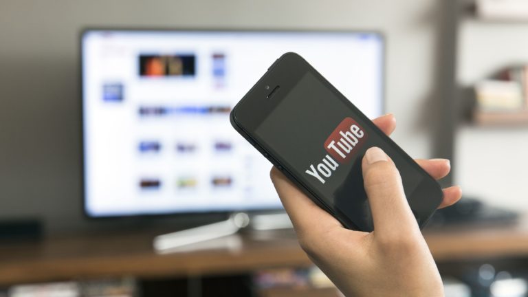 YouTube Uji Fitur Explore untuk Pengguna iPhone