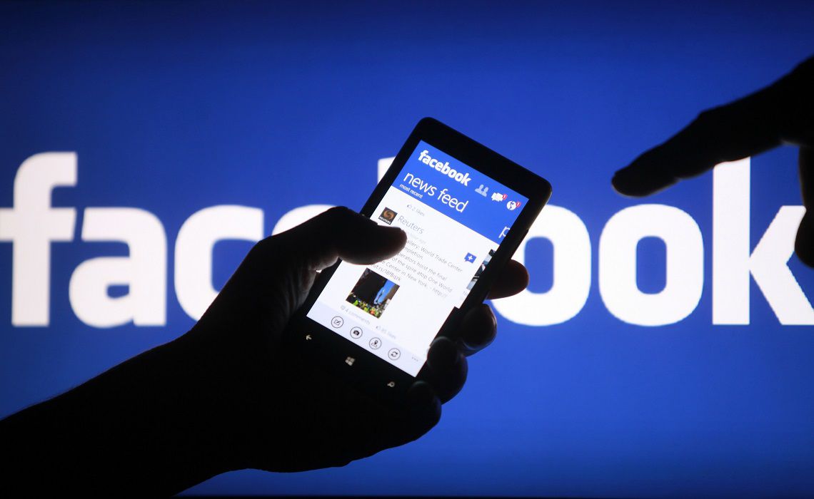 Facebook-an