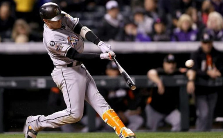 Facebook Tayangkan Live Streaming 25 Laga MLB