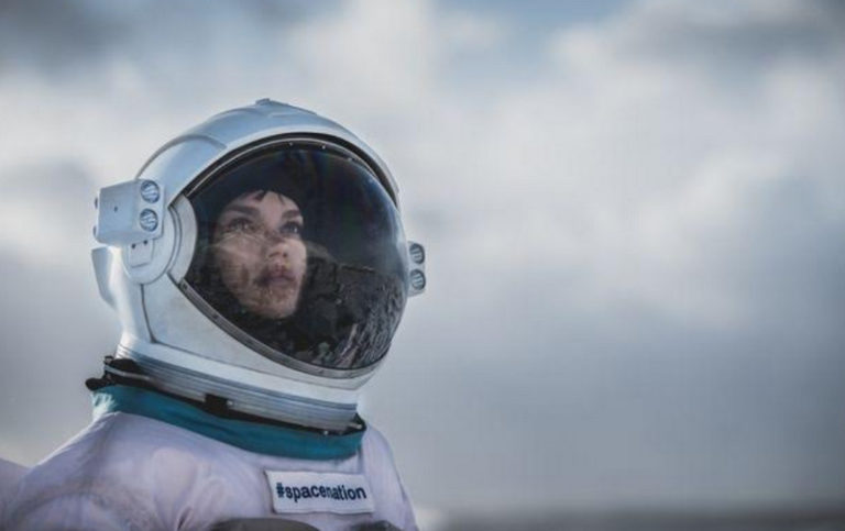 Mimpi ke Luar Angkasa? Aplikasi Ini Bisa Wujudkan Impianmu!