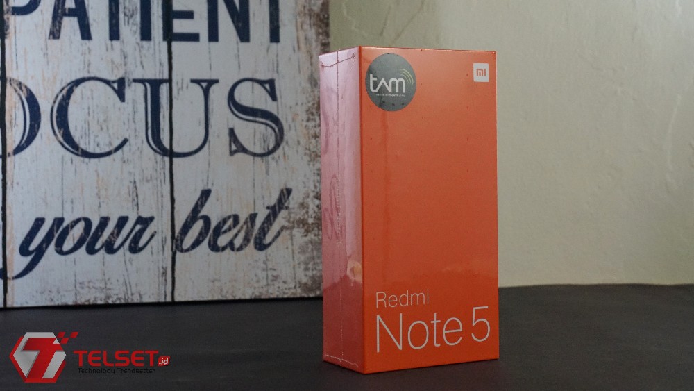 PicsArt_04-18-06.03.14 Unboxing Redmi Note 5