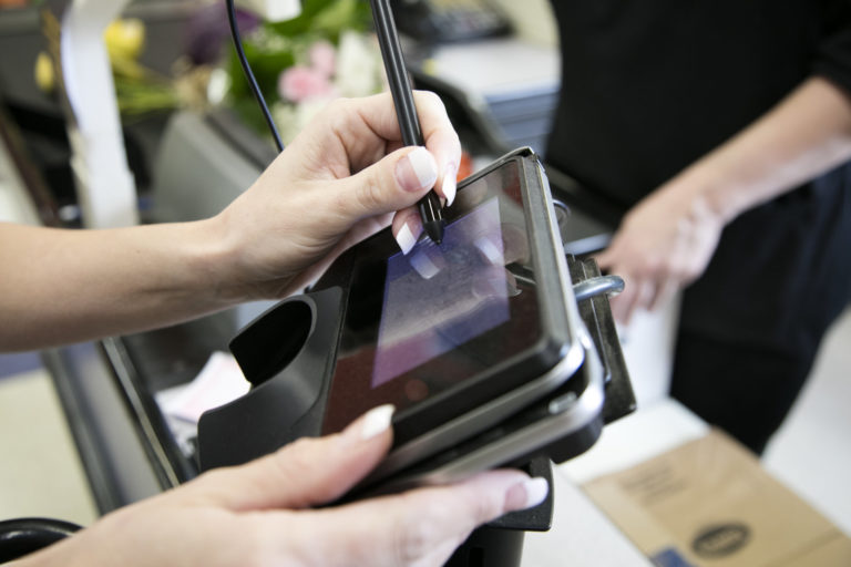 Transaksi Kartu Kredit