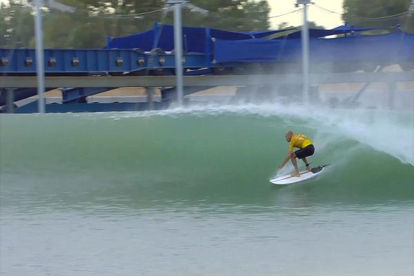 105186364-surf4.600x400