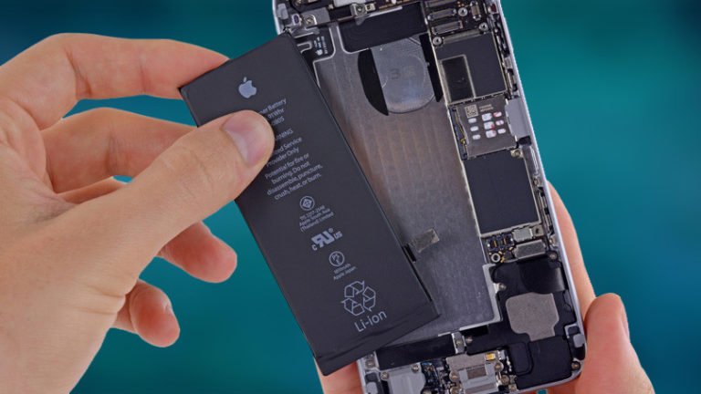 Service Baterai iPhone