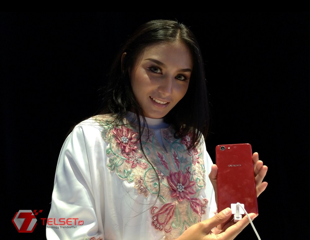 PicsArt_05-23-05.36.25 Oppo F7 Youth