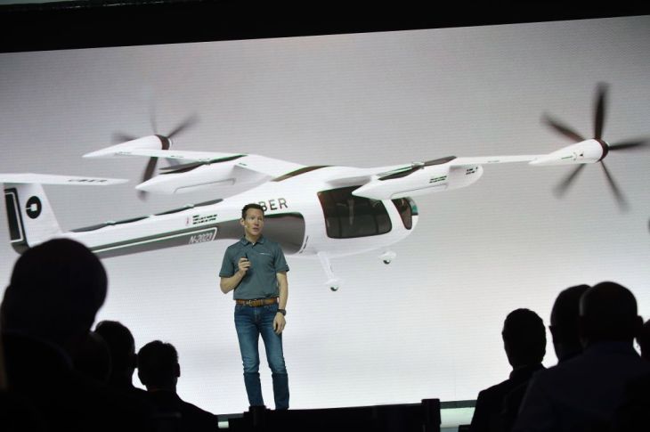 Pimpinan Proyek Mobil Terbang Uber Mundur