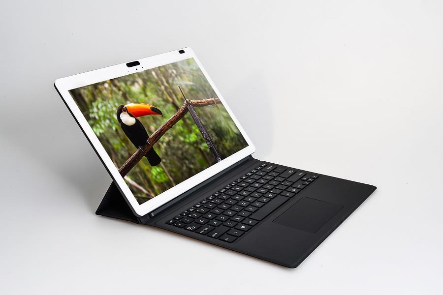 The Qualcomm Snapdragon 850 Mobile Compute Platform_ Reference Design_An...