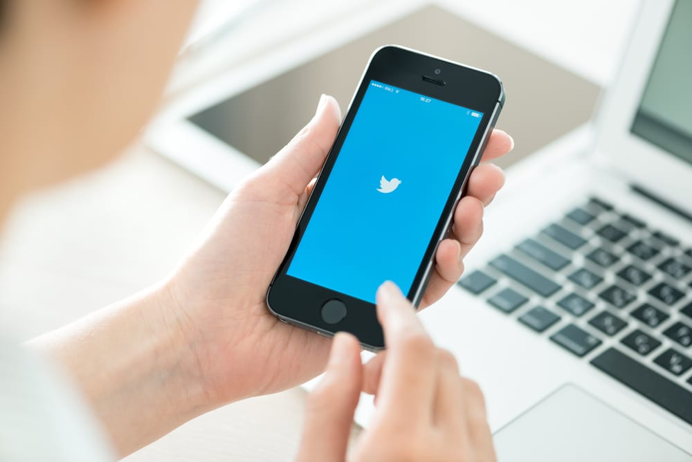 Live Streaming Twitter