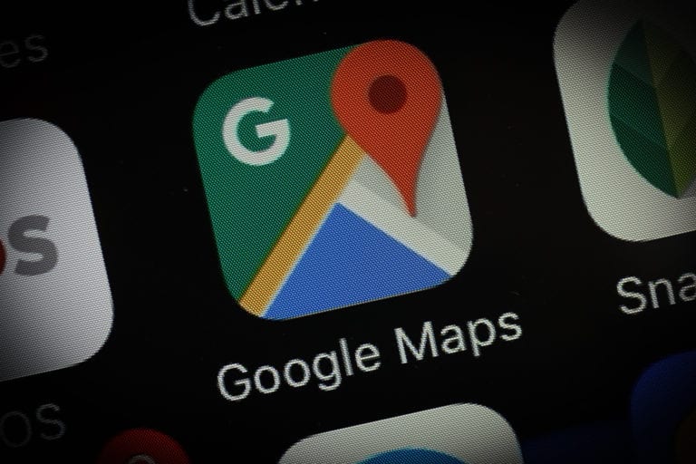 Canggih! Google Maps Bisa Deteksi Daya Baterai Ponsel