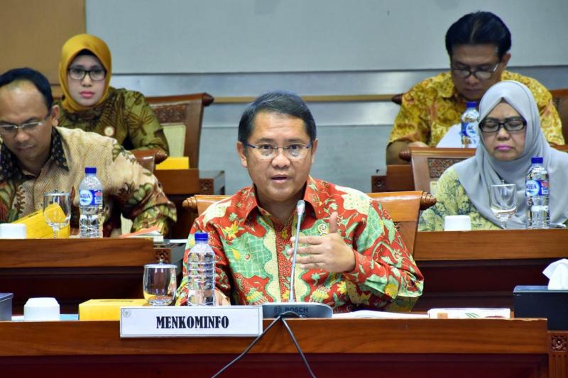 kominfo-rudiantara-komisi-1-dpr