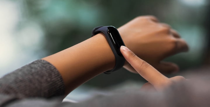 pasar wearable device