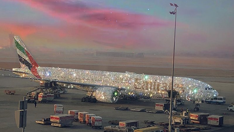 Pesawat Berlian Emirates Pesawat Berlian Emirates