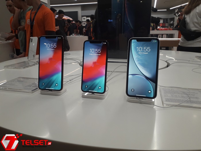 iPhone XS