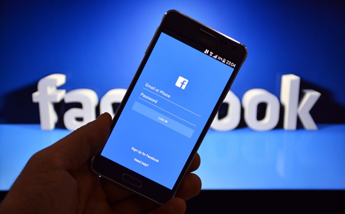 facebook-on-android-stock-image