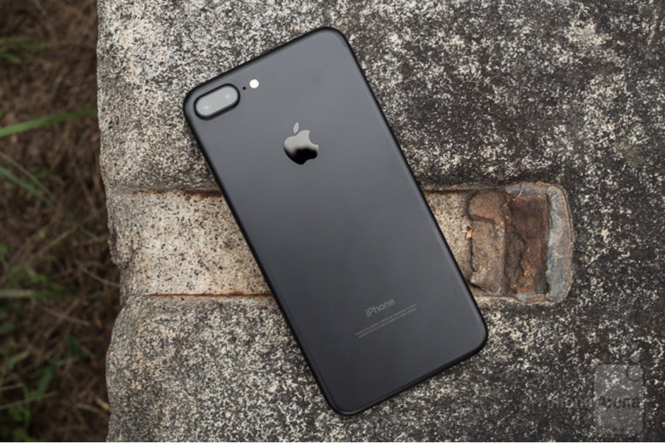 iPhone KW