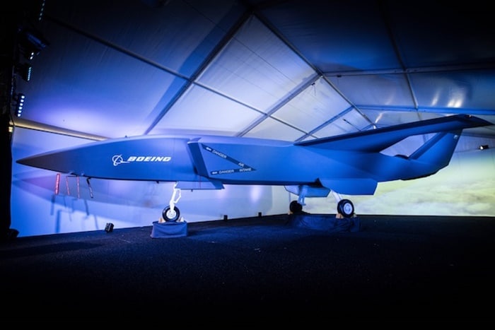 Jet Tempur Otonom Boeing Siap Terbang Tahun Depan