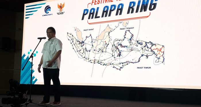 Uji Palapa Ring, Rudiantara Video Call dengan Nelayan Natuna