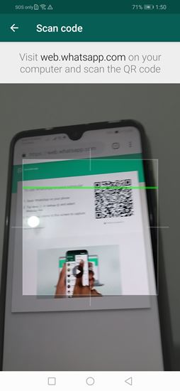 scan barcode di aplikasi Whatsapp