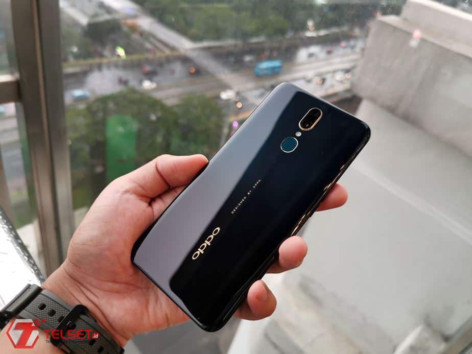 Oppo F11