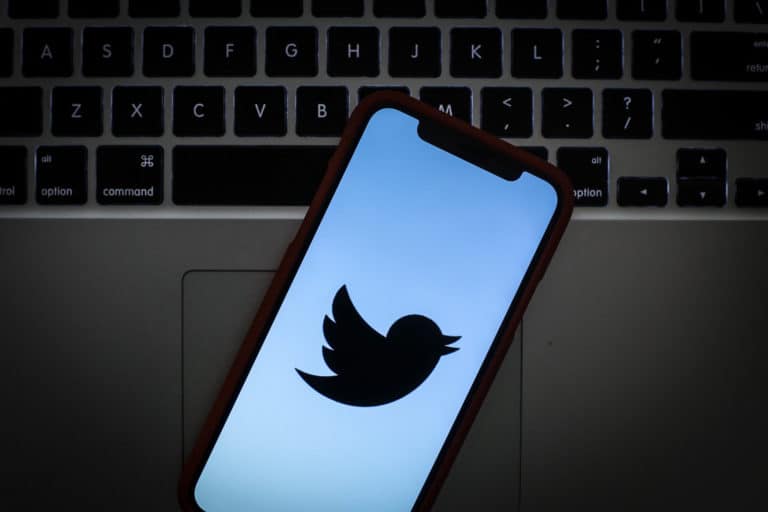 Pengguna Twitter Hanya Boleh Follow 400 Akun, Kenapa?