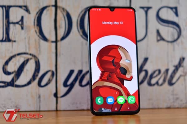 Samsung Galaxy A70