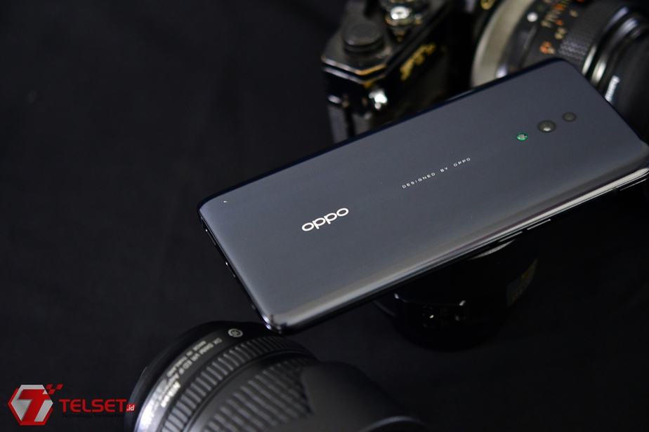 desain oppo reno