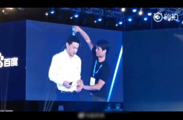 Polisi China Ciduk Pria Penyiram Air ke CEO Baidu