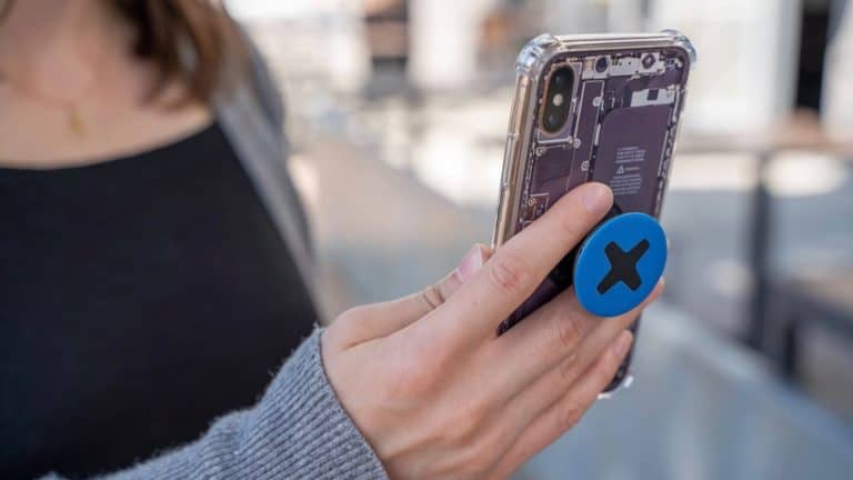 Casing transparan iPhone