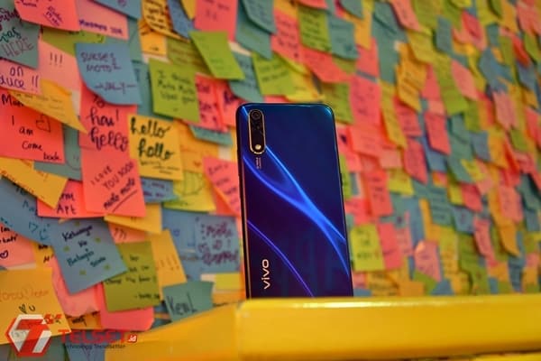Vivo S1
