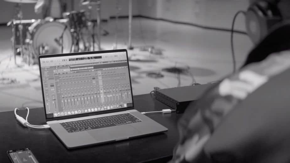 5MiCL46MqRZLdNdrr2C95k-970-80 MacBook Pro 16