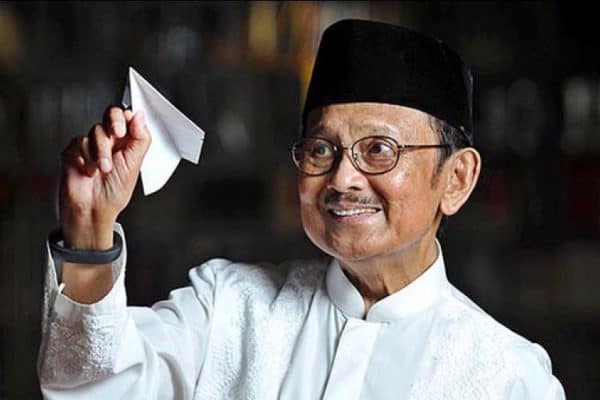 BJ Habibie Topik 2019