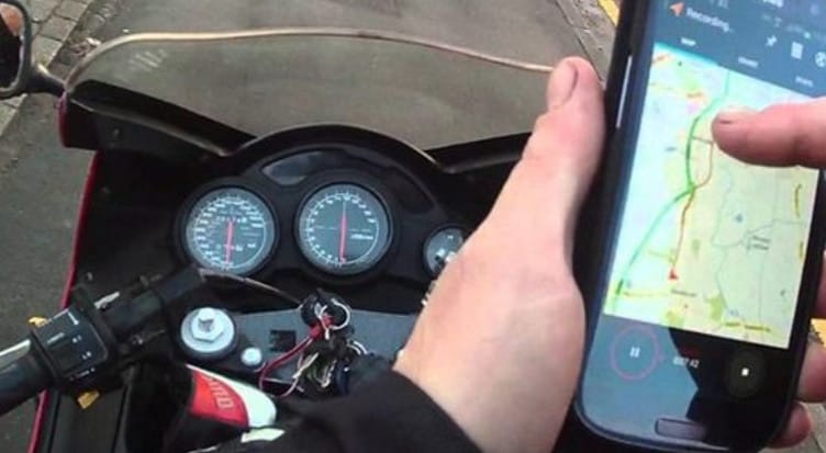 Fitur Speedometer Google Maps Mengaktifkan Speedometer Google Maps