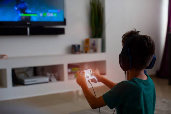 video-game-kid item game