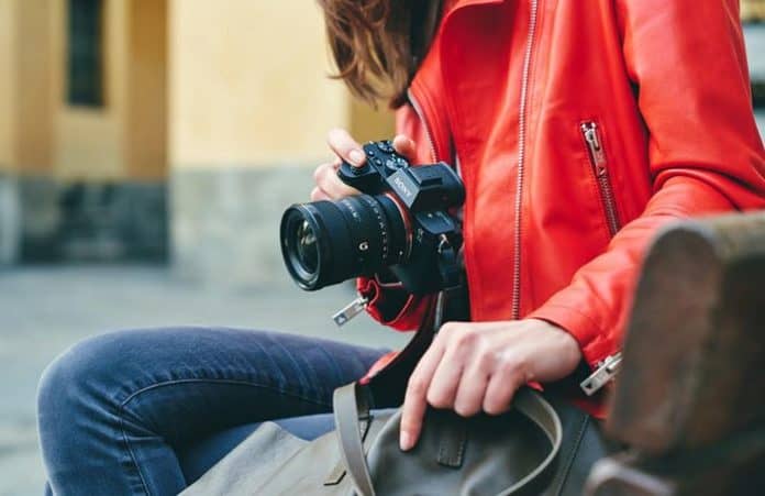 Sony Lens FE Lensa E-mount Sony