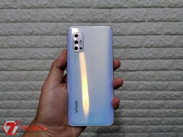 pre order vivo v19