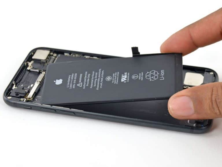 servis perbaikan iPhone