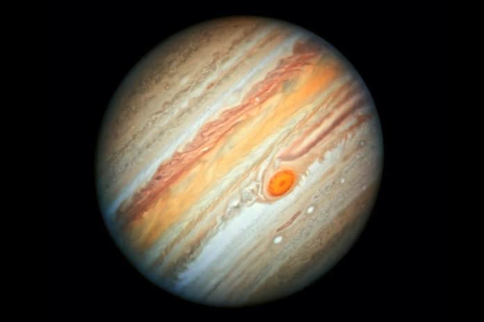 Bintik Merah Besar Jupiter