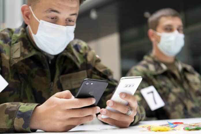 google-apple-virus-01