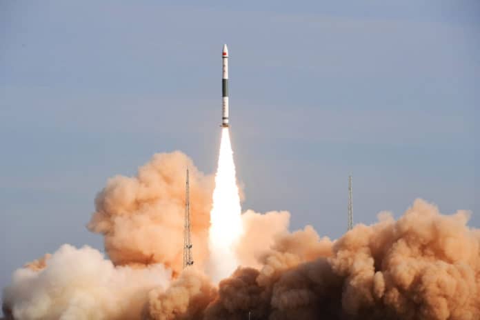 kuaizhou-rocket-03 pria misterius beli roket