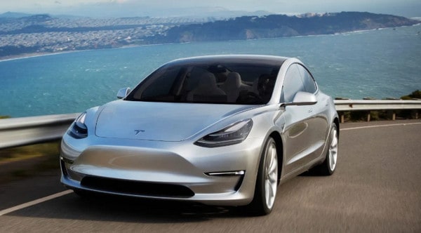 video call mobil Tesla
