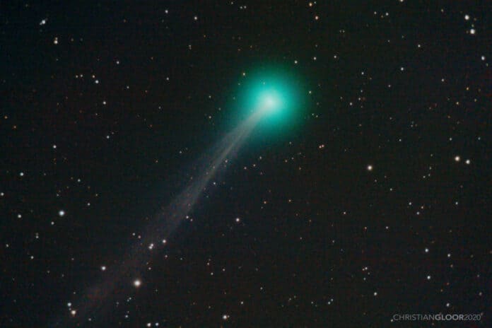 comet-swan-01