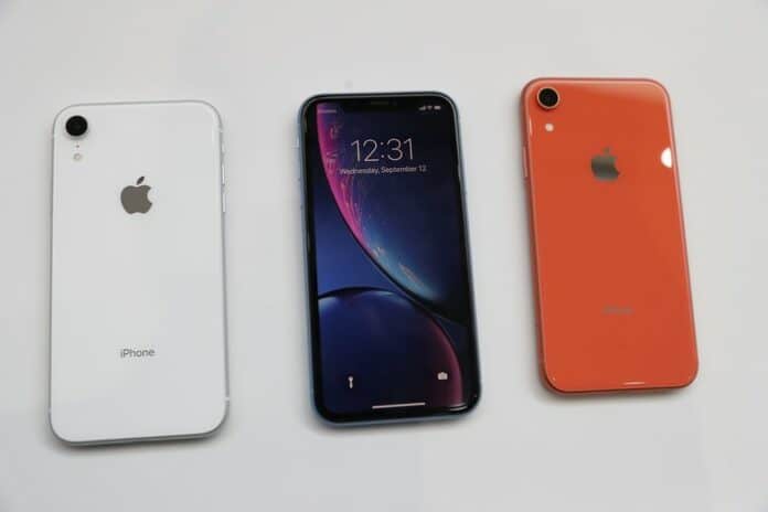 iPhone XR Apple